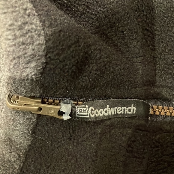 Choko GM Goodwrench Polar Zip-Up Vest - Picture 2 of 3
